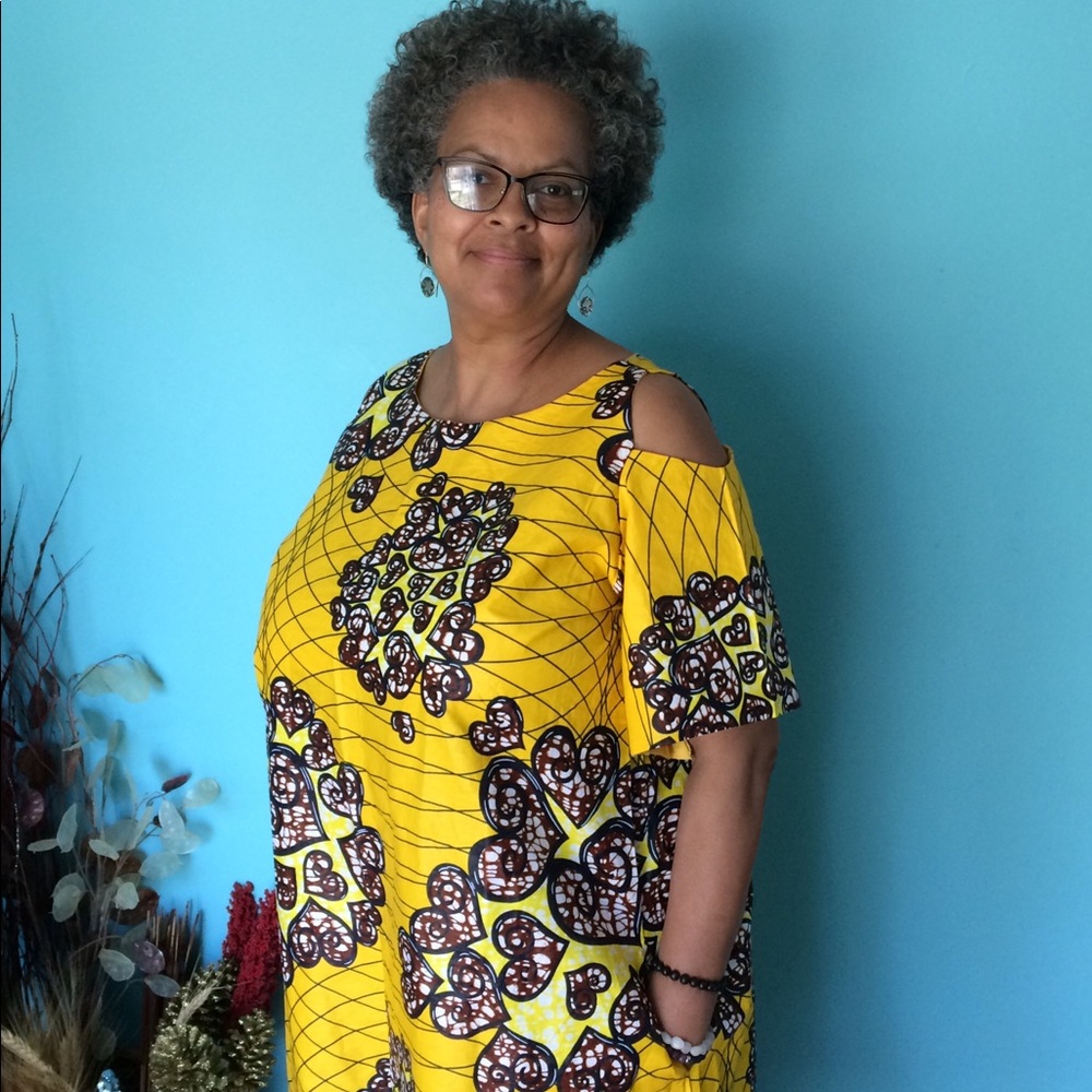 Women African print (Cold Shoulder dress 👗)
